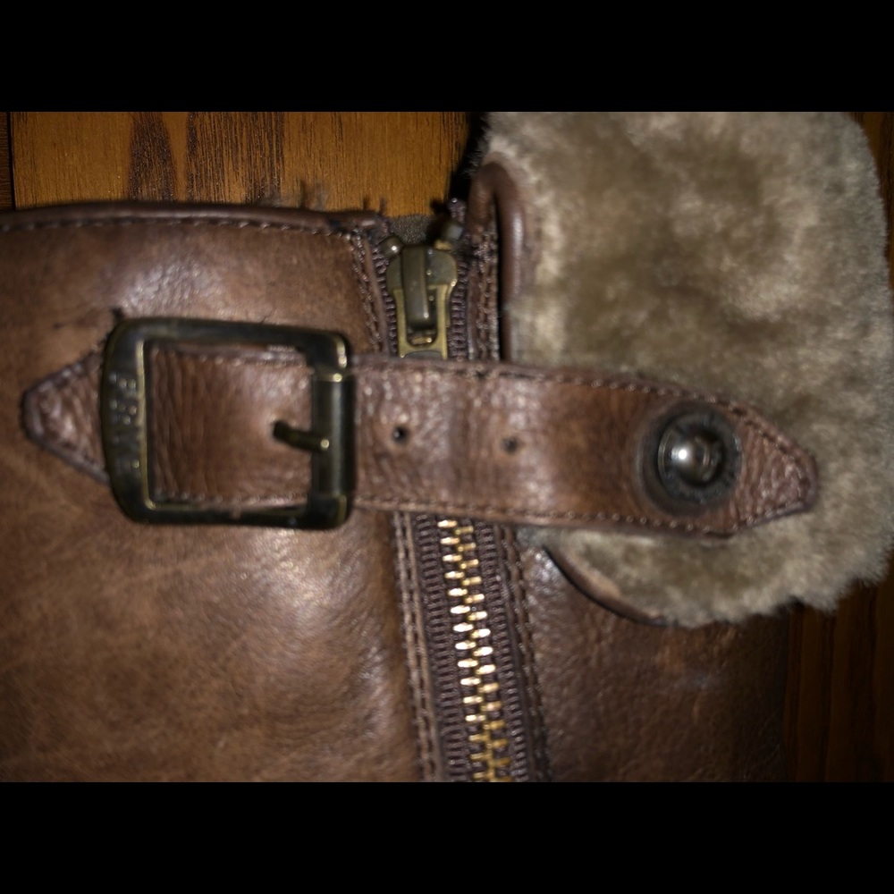 Fur lined Frye boots - Picture 6 of 9